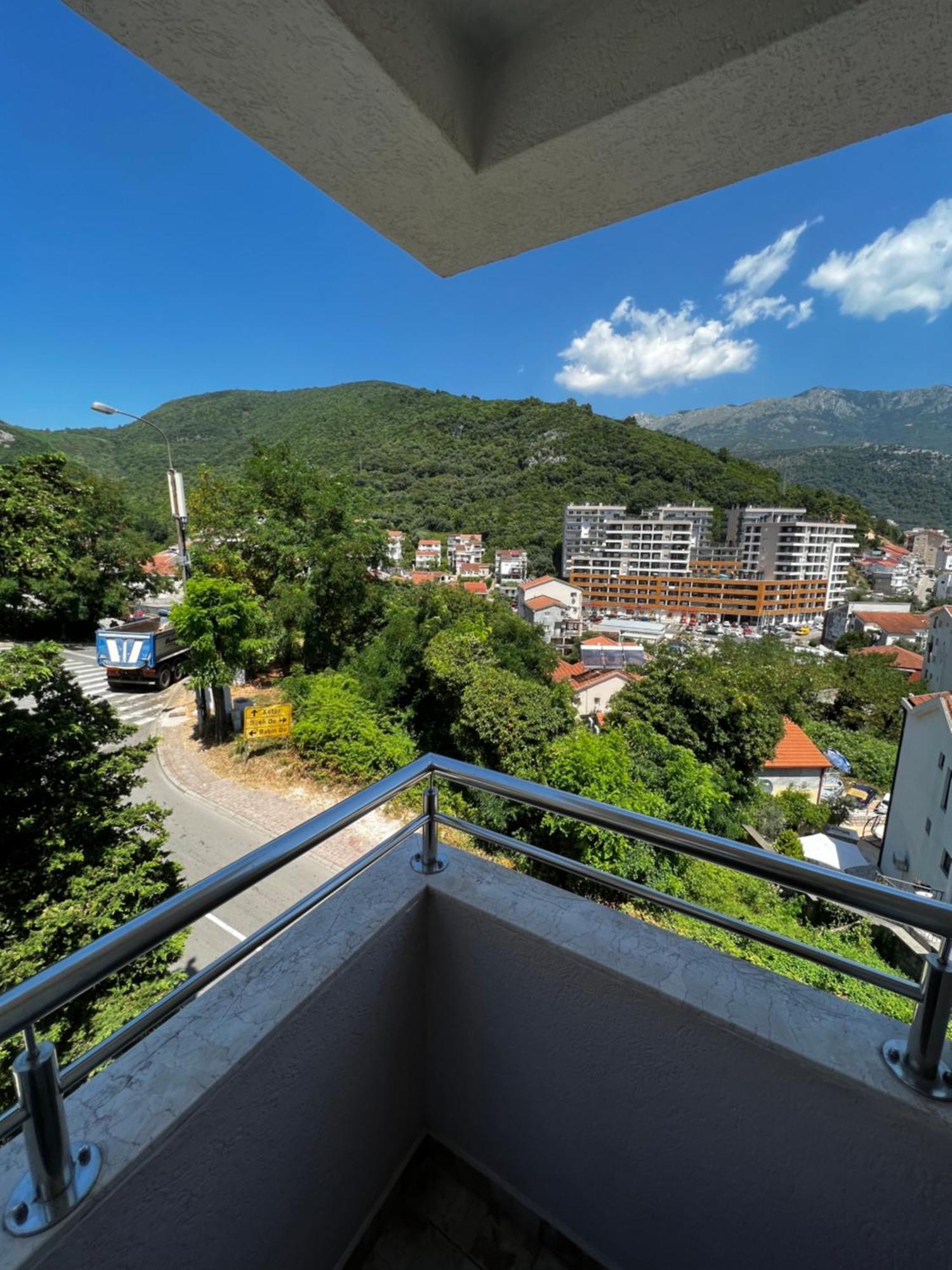 Guest House Mrvaljevic Budva Exterior photo