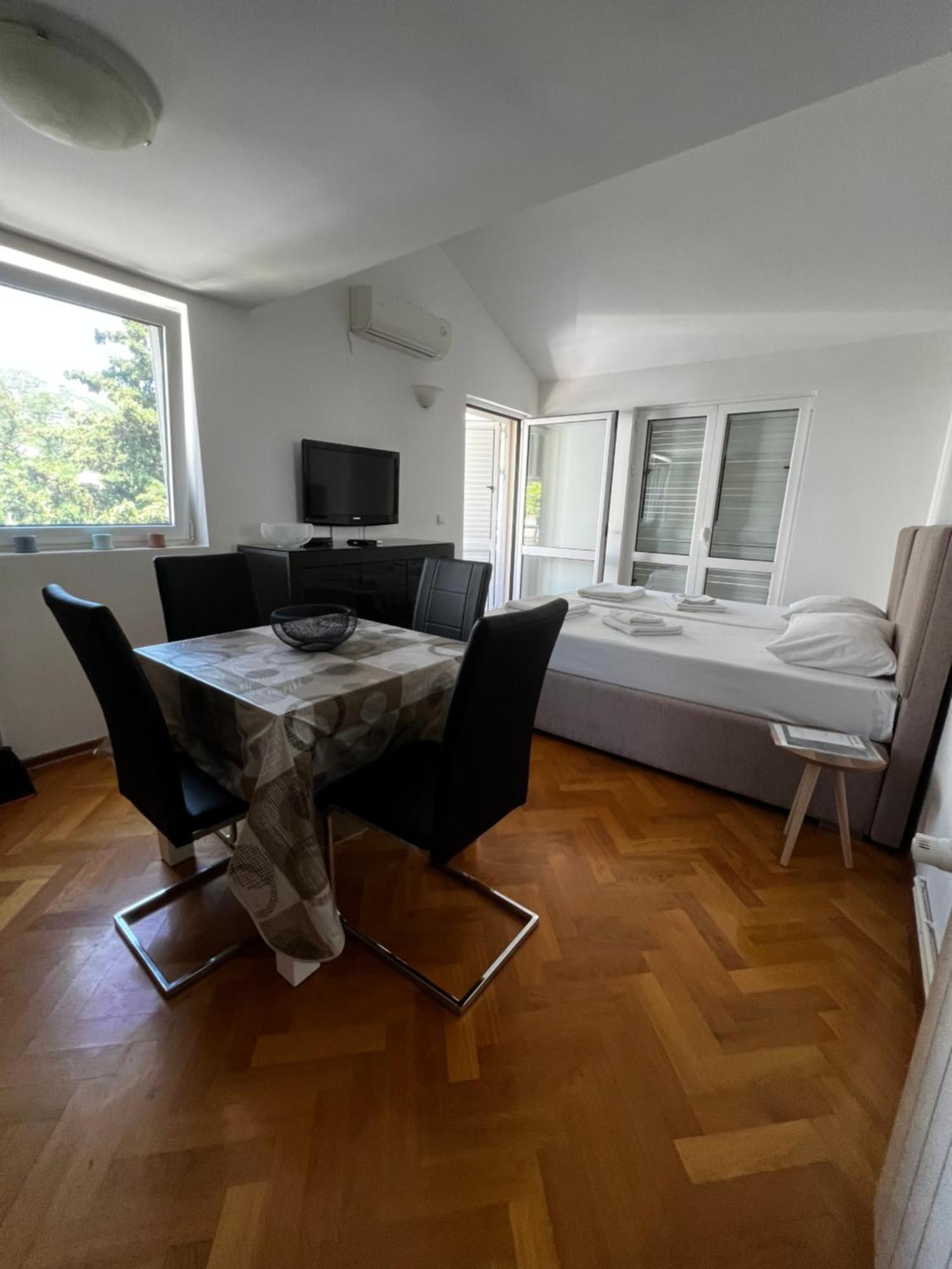 Guest House Mrvaljevic Budva Exterior photo